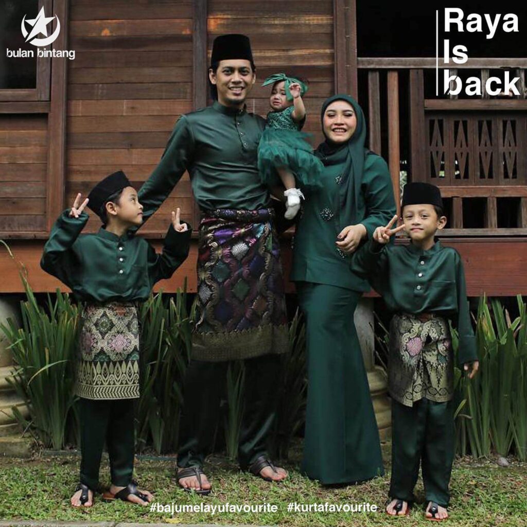 tema warna baju raya hijau